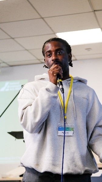 Image from Finding Rhythms performance from Clinks conference 2024